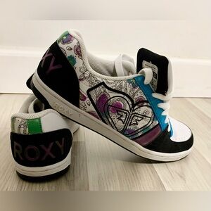 Roxy vintage sneakers 8 women’s skate shoes low top 90s 2000s